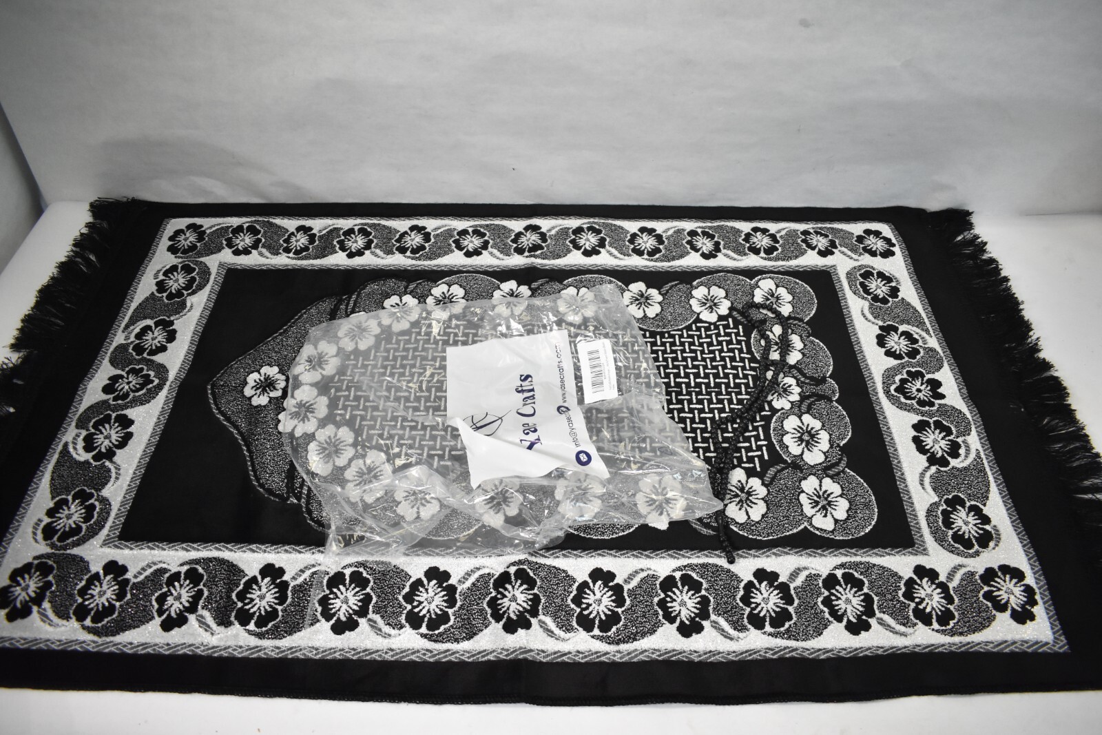 Yase Crafts Muslim Prayer Rug Silvery Thick Soft Velvet Turkish Design Luxury